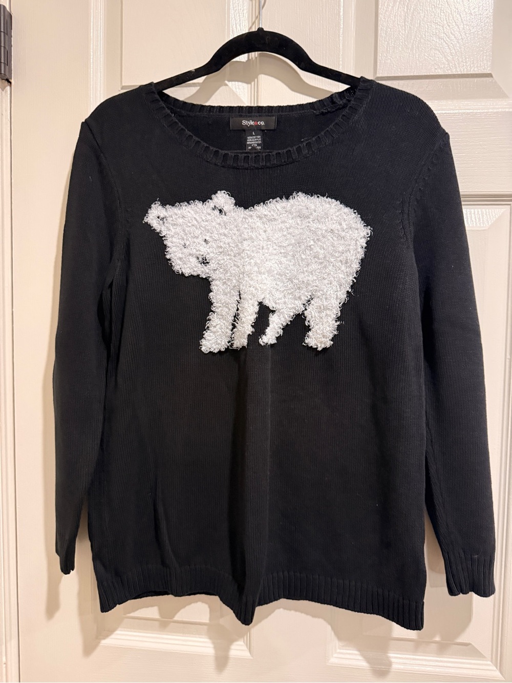 Style & Co Black Polar Bear Sweater Women’s Large Fuzzy Appliqué Pullover